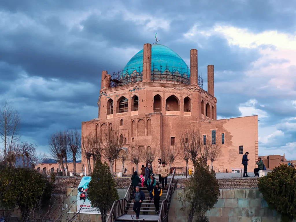 نمایندگی هایک ویژن زنجان